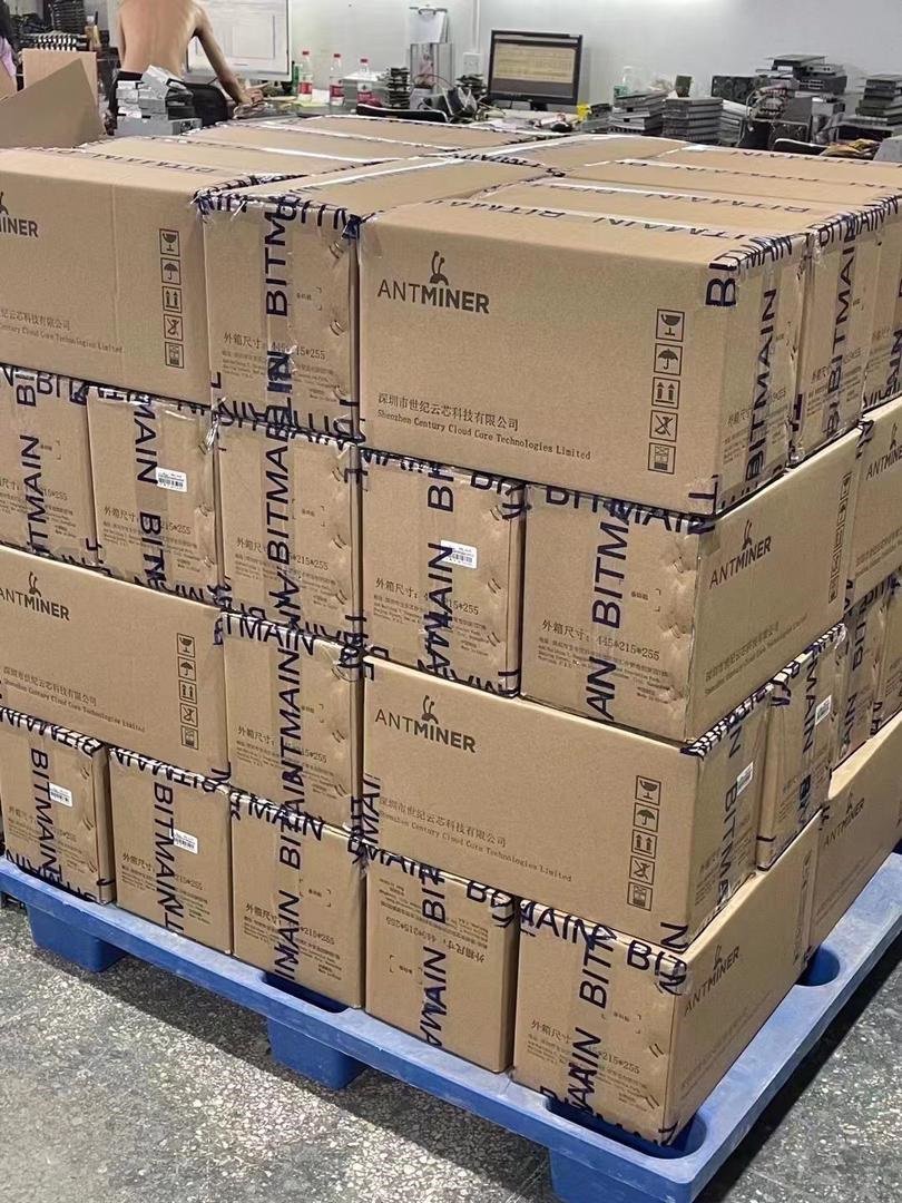 Asic miner Bitmain Antminer S19 PRO 110TH/s - Görsel 1