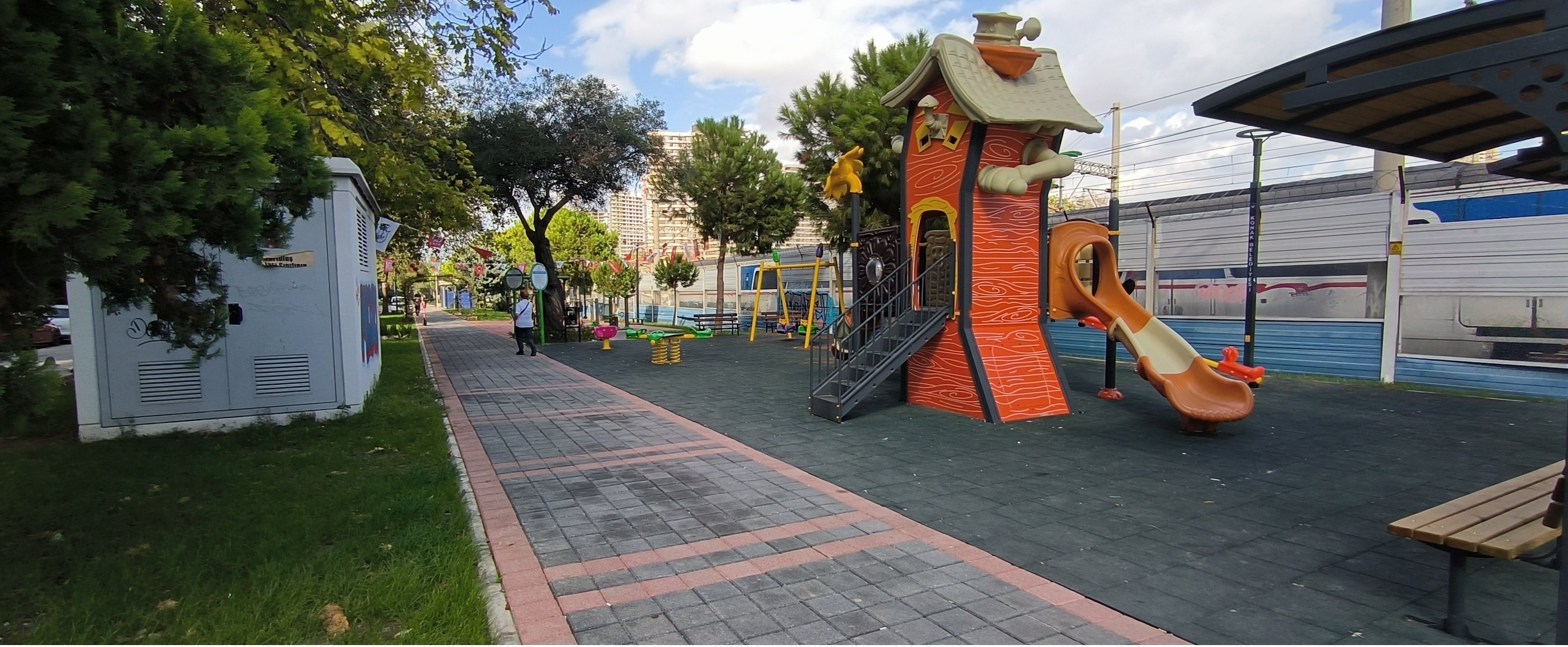 ALSANCAK GAZİ HASTANESİ YAKINI ÖNÜ AÇIK MASRAFSIZ SIFIR DÜKKAN